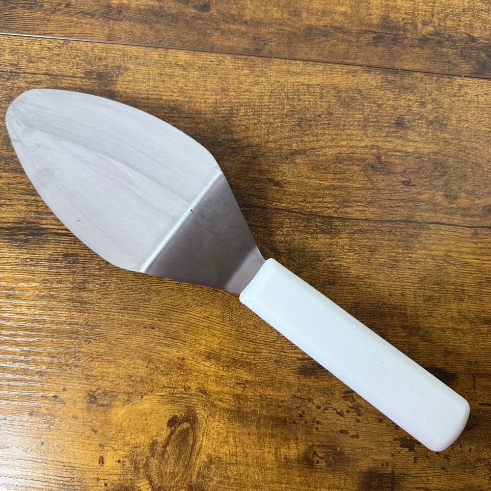 NSF Mundial W5695 White Handle Metal Spatula Pie Cake Server StainlessCommercial
